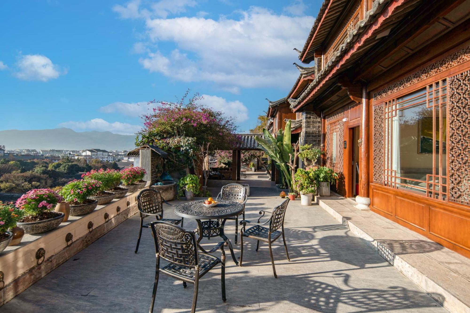 Lijiang Byw Mount View Inn ภายนอก รูปภาพ