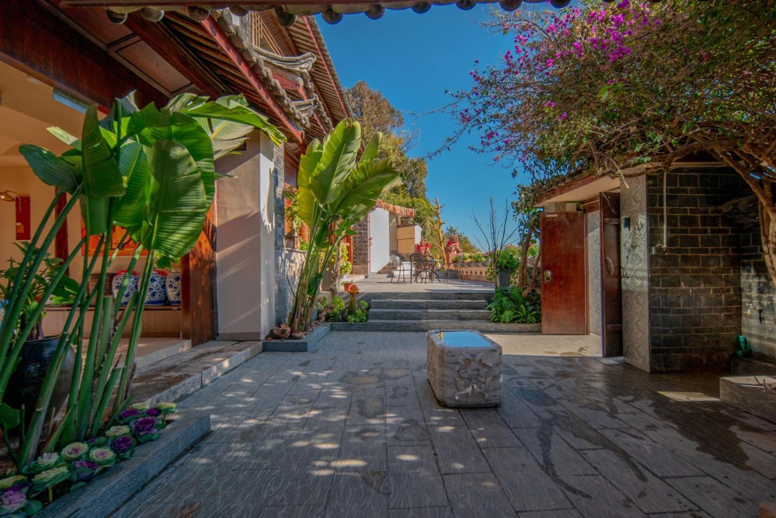 Lijiang Byw Mount View Inn ภายนอก รูปภาพ